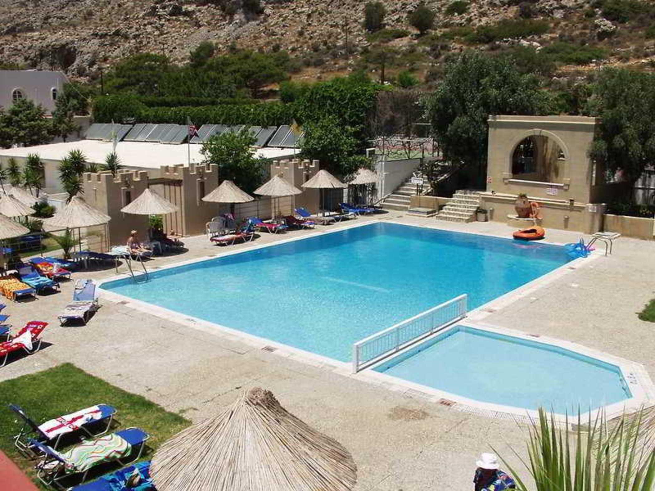 Ilyssion Hotel Lardos Extérieur photo