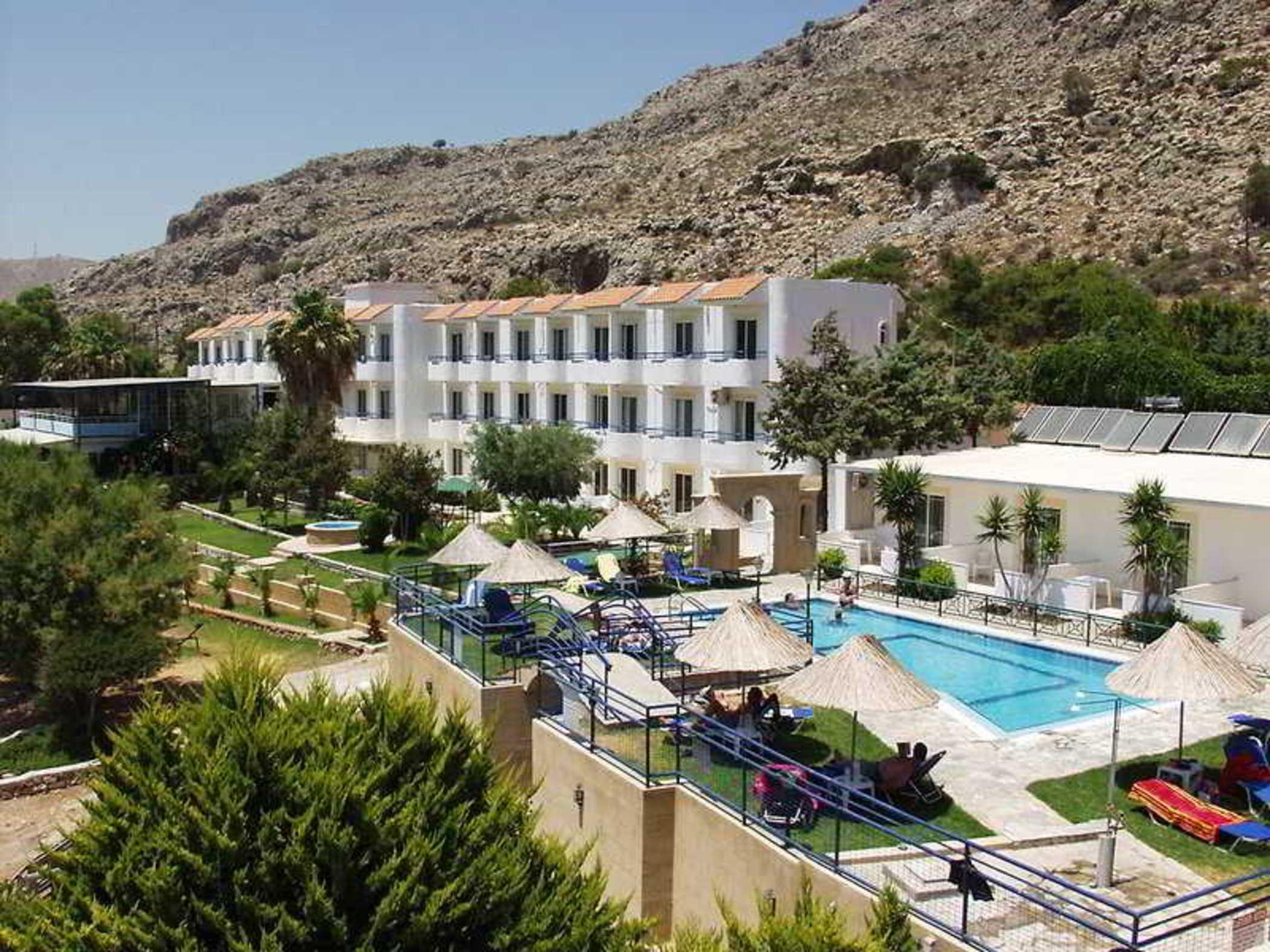 Ilyssion Hotel Lardos Extérieur photo
