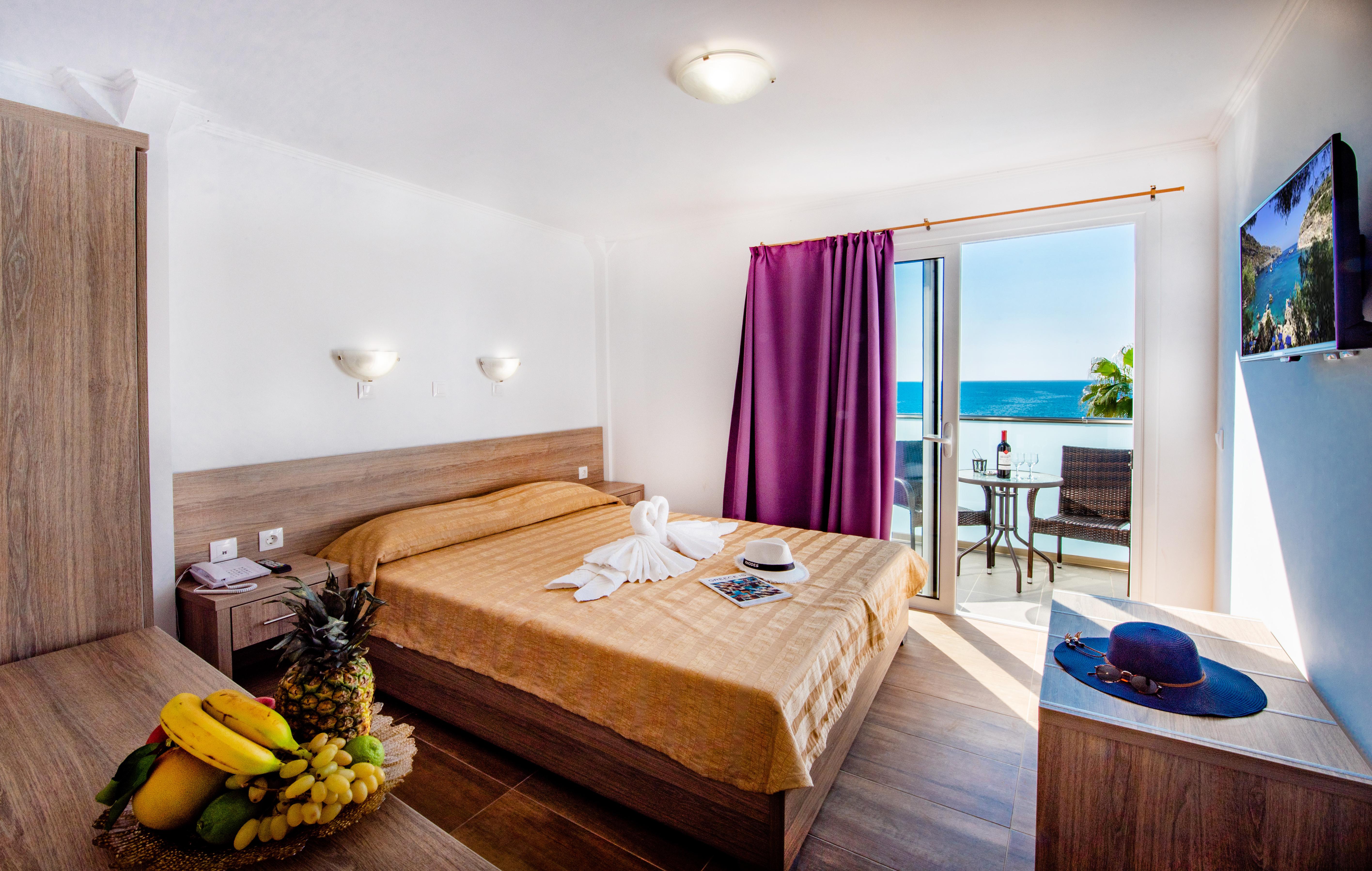 Ilyssion Hotel Lardos Extérieur photo