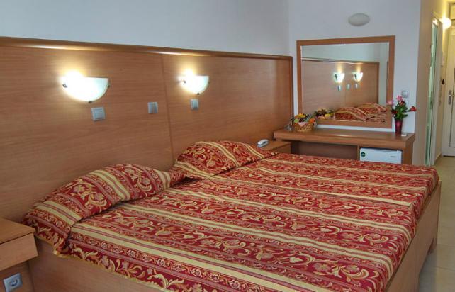 Ilyssion Hotel Lardos Chambre photo